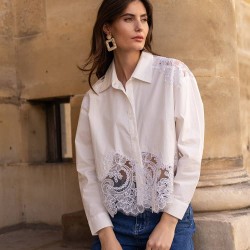 Chemise en coton brodée